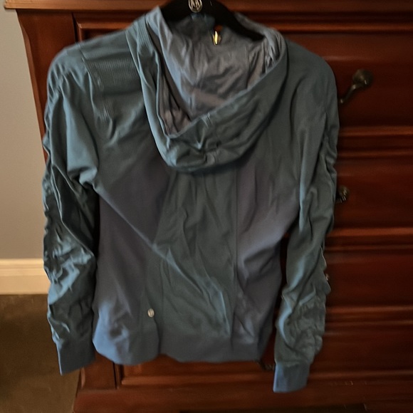 Dance studio jacket Lululemon - Picture 3 of 5